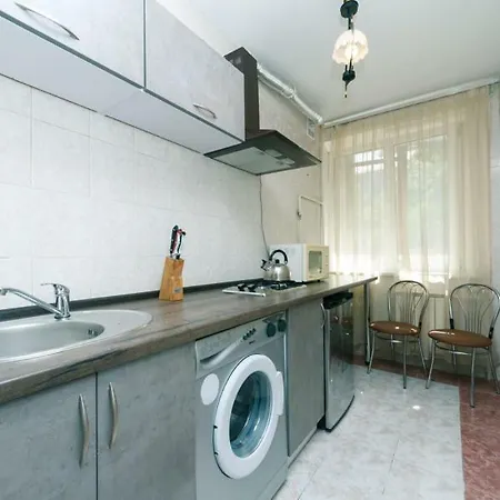 1К.Квартира В Центре Печерска.Лабораторный Пер.26 Kyiv Exterior photo