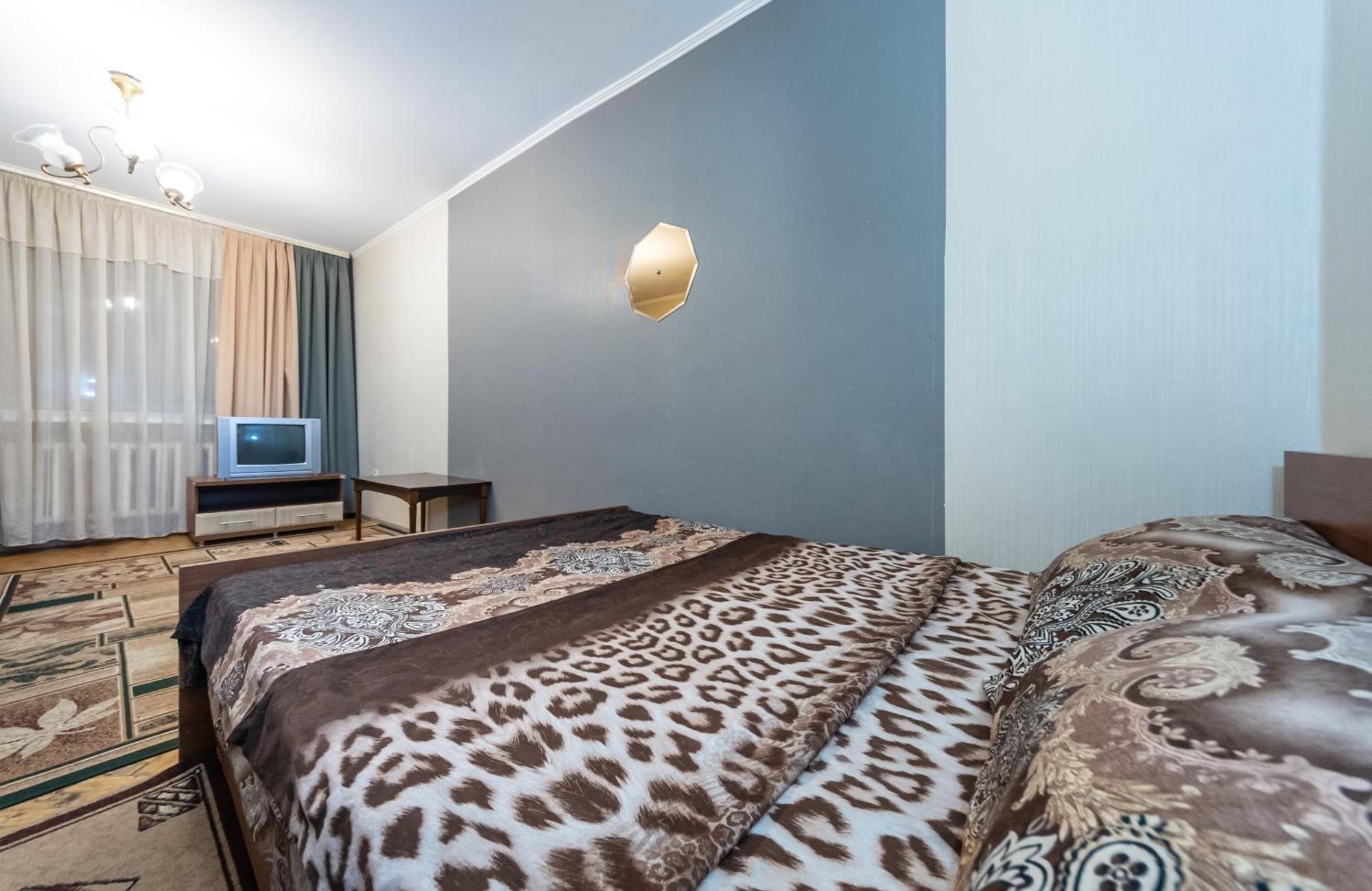 1к.квартира в центре печерска.лабораторный пер.26 * Kyiv