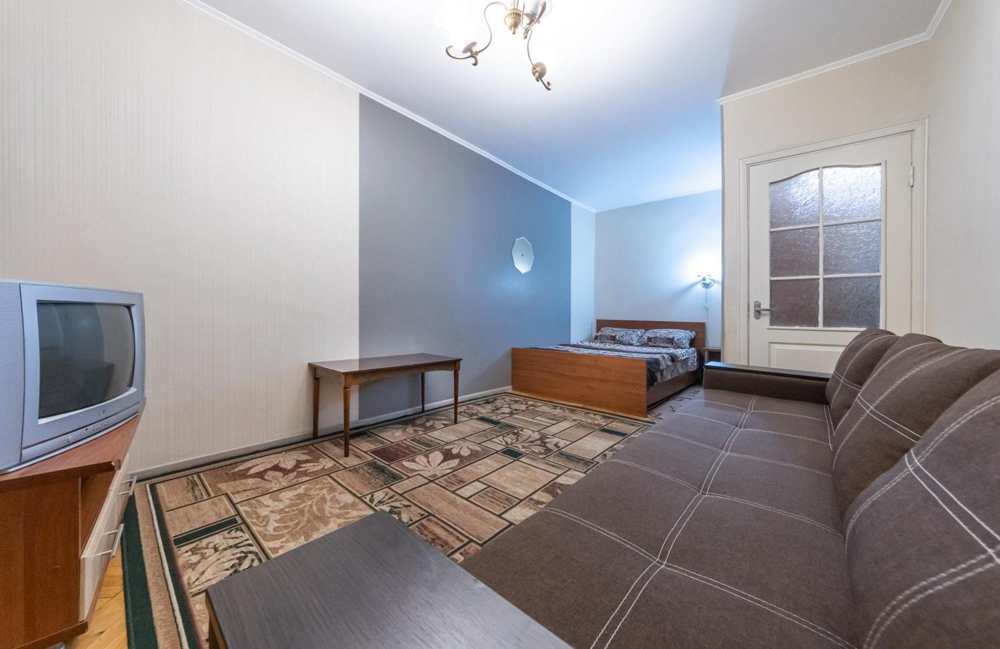 Apartment 1к.квартира в центре печерска.лабораторный пер.26 *