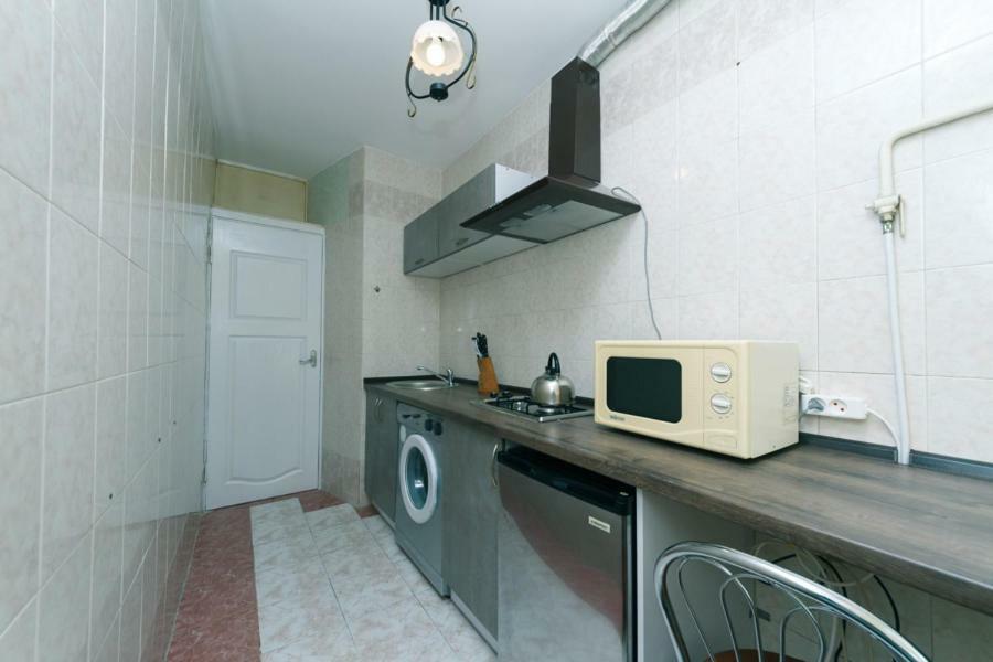 1к.квартира в центре печерска.лабораторный пер.26 Apartment