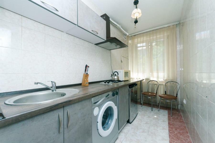 1к.квартира в центре печерска.лабораторный пер.26 Apartment Kyiv